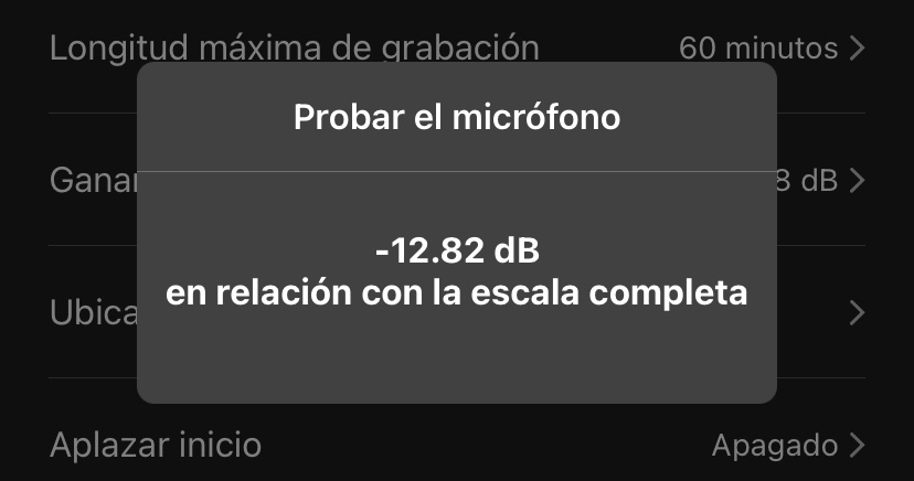 Por ejemplo, "-20,56 dB relative to full scale con respecto a la escala completa" (-20,56 dB con respecto a la escala completa).