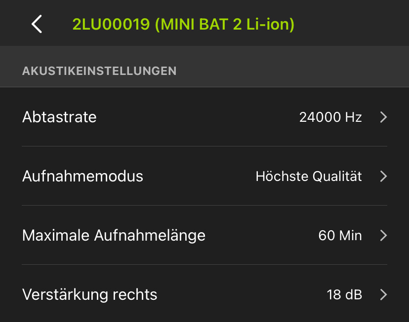 Screenshot des Bildschirms „Akustikeinstellungen“. Die verfügbaren Optionen sind im nachstehenden Text beschrieben.